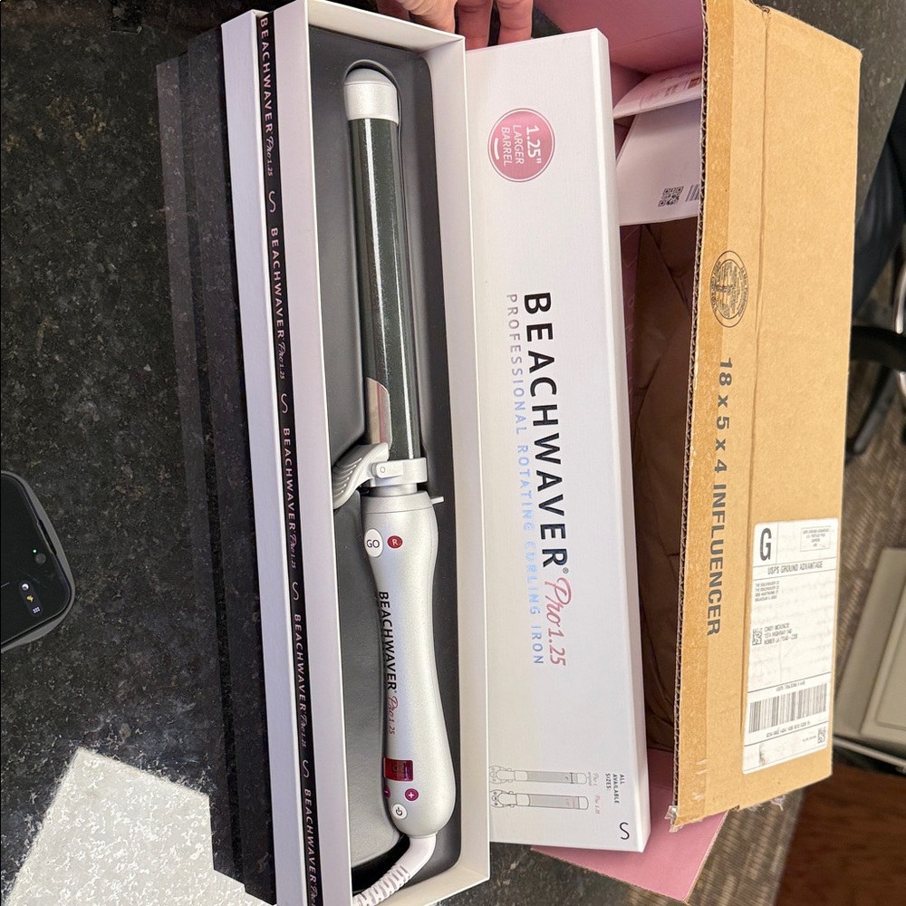 The Beachwaver Co. Pro 1.25 Curling Iron - White and Pink - Picture 2 of 2